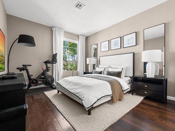 8670 New Salem Street 106, San Diego CA 92126