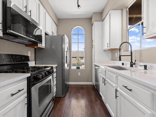 8670 New Salem Street 106, San Diego CA 92126