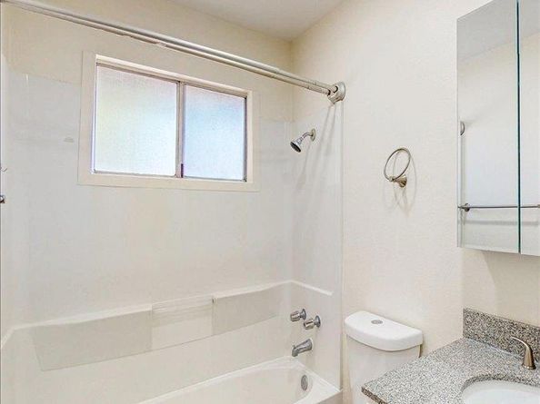 987 Amistad Pl D, El Cajon CA 92019