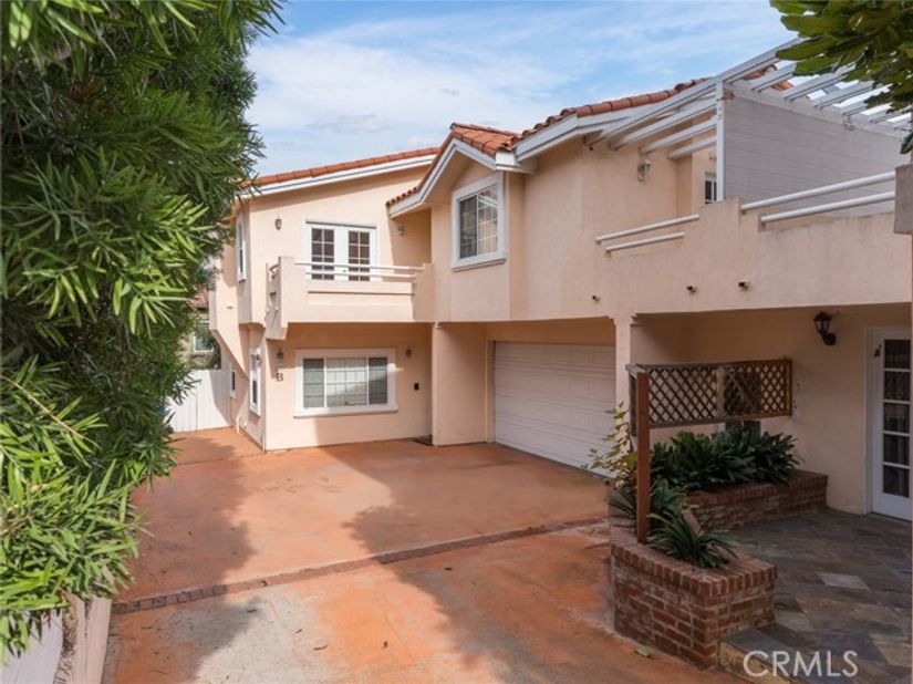 1929 Voorhees Avenue B, Redondo Beach, CA 90278 For Sale