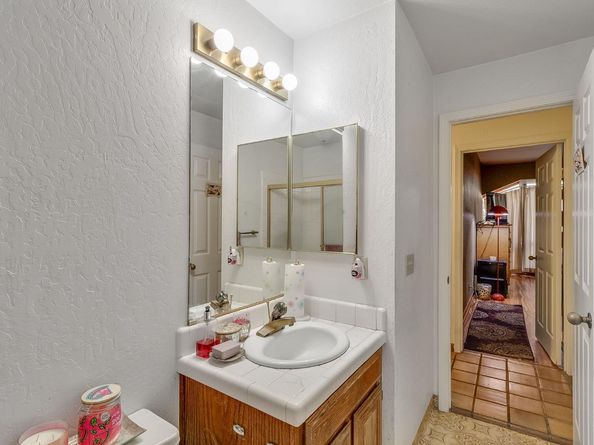 25912 Hayward Boulevard 106, Hayward CA 94542