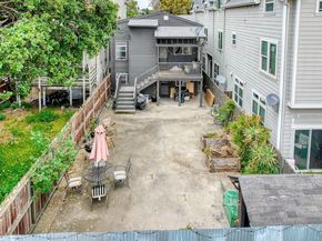 1128 Chester Street, Oakland CA 94607