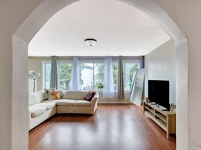 1128 Chester Street, Oakland CA 94607