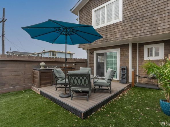1989 Beach Boulevard, Pacifica CA 94044