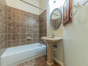 309 El Socorro LN, Austin TX 78732