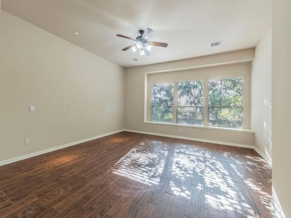 309 El Socorro LN, Austin TX 78732