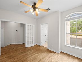 1701 Spyglass DR 10, Austin TX 78746