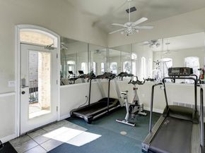 1701 Spyglass DR 10, Austin TX 78746