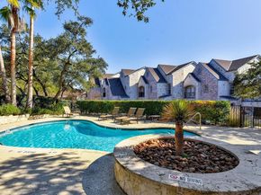 1701 Spyglass DR 10, Austin TX 78746