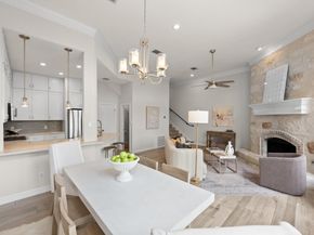 1701 Spyglass DR 10, Austin TX 78746