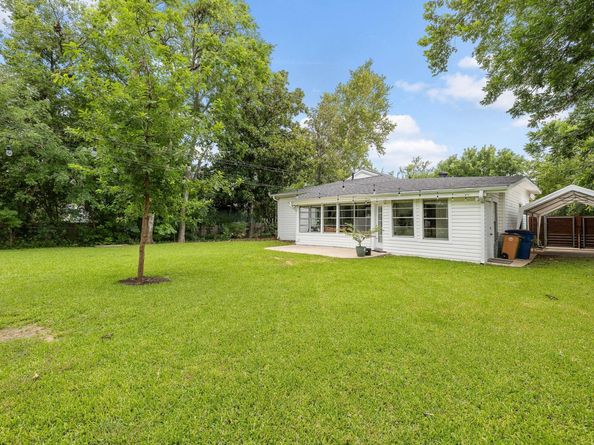 1104 Brentwood ST, Austin TX 78757