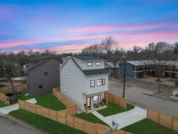 3501 Neal ST A, Austin TX 78702