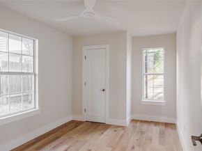 827 Gullett ST, Austin TX 78702