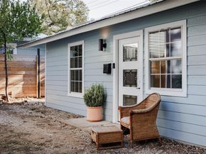 827 Gullett ST, Austin TX 78702