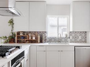 827 Gullett ST, Austin TX 78702