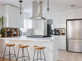 827 Gullett ST, Austin TX 78702