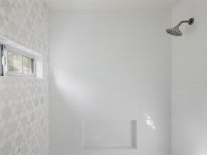 827 Gullett ST, Austin TX 78702