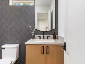 2703 Gettysburg DR, Austin TX 78745