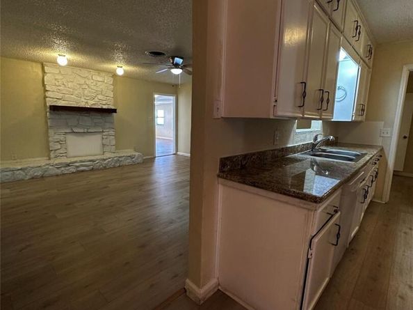 6802 Hanover LN, Austin TX 78723