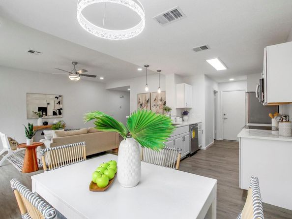 1909 Coats CIR, Austin TX 78748