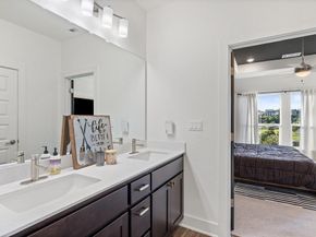 427 Cartwheel BND 92, Austin TX 78738