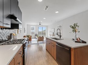 4510 Terry-O LN 302, Austin TX 78745