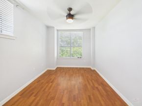 2409 Leon ST 201, Austin TX 78705