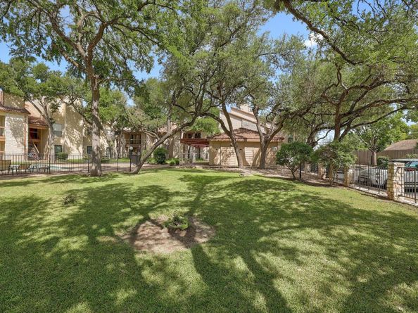 8600 Fathom Cir 1107, Austin TX 78750