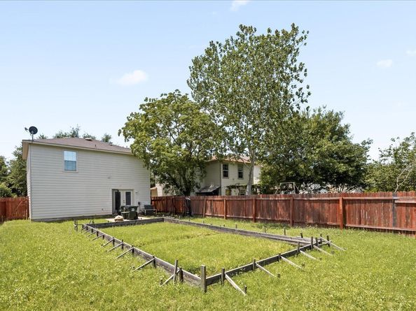 89 Jan LN, Georgetown TX 78626