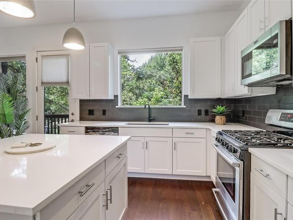 4612 Windy Brook DR A, Austin TX 78723