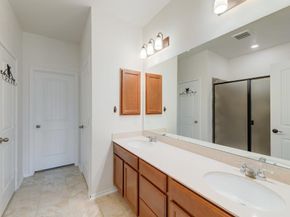 355 Planters LN, Georgetown TX 78626