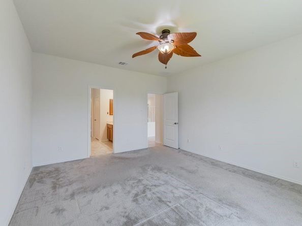 355 Planters LN, Georgetown TX 78626