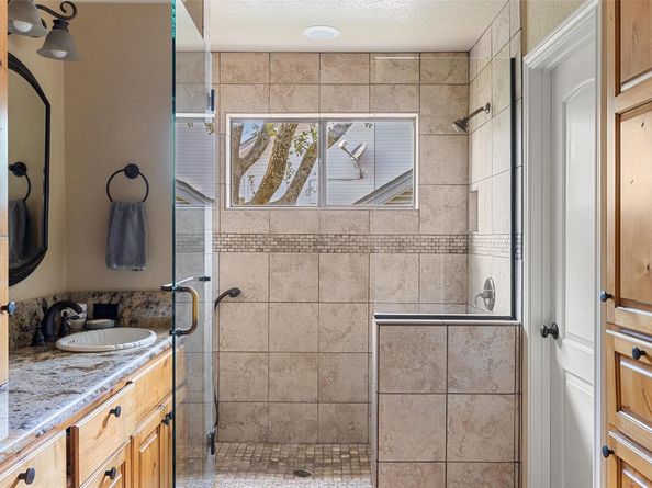 10810 Wintergreen HL, Austin TX 78750
