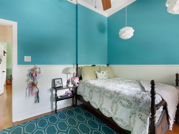 10810 Wintergreen HL, Austin TX 78750