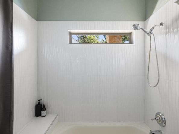 10810 Wintergreen HL, Austin TX 78750