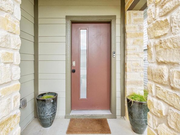 7713 Saddle Up DR, Austin TX 78724