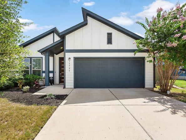16525 Summery ST, Manor TX 78653