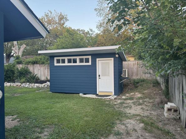 6609 Capriola DR, Austin TX 78745
