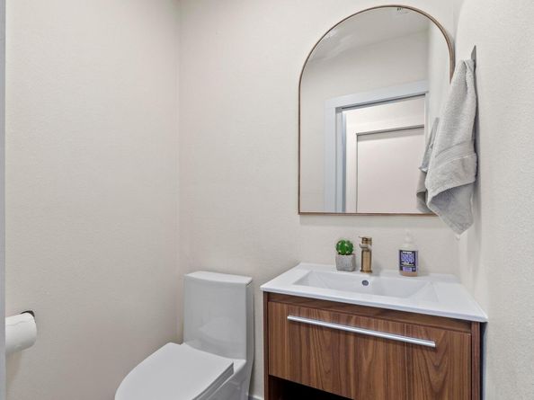 2205 N Plains Ave, Austin TX 78757