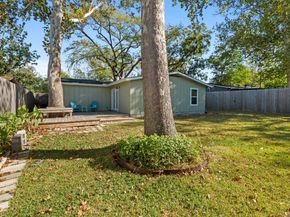 2205 N Plains Ave, Austin TX 78757