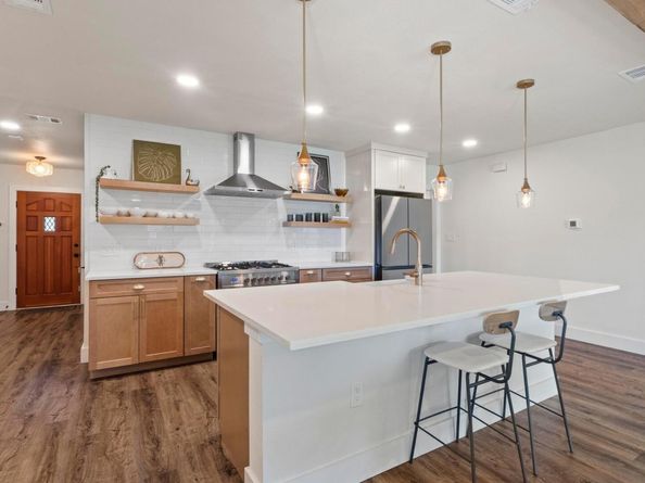 2205 N Plains Ave, Austin TX 78757