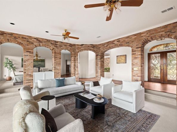 5315 Valburn CIR, Austin TX 78731