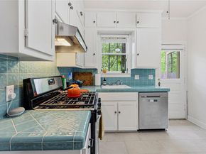 609 Carolyn Ave, Austin TX 78705