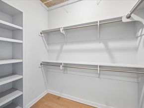 360 Nueces ST 2005, Austin TX 78701