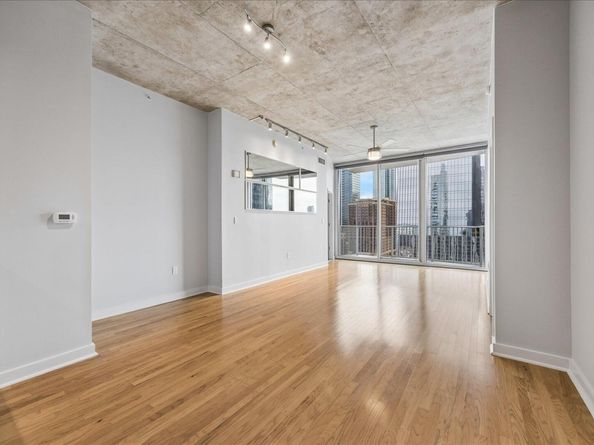 360 Nueces ST 2005, Austin TX 78701
