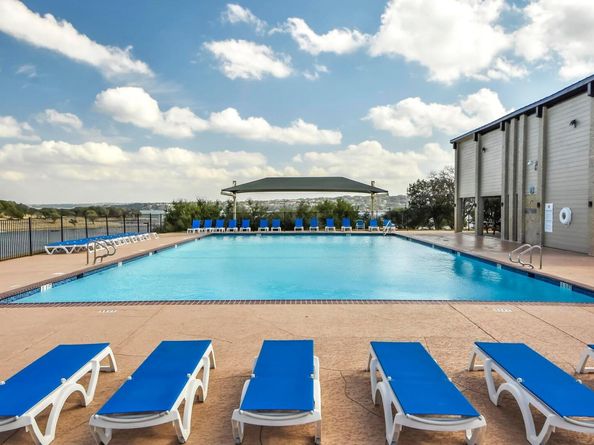 211 Comanche LN, Lago Vista TX 78645