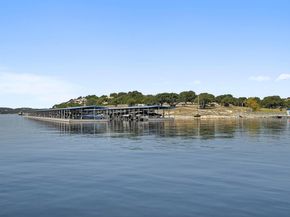 211 Comanche LN, Lago Vista TX 78645