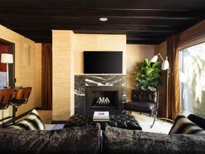 2401 Jarratt Ave, Austin TX 78703