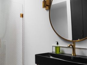 2401 Jarratt Ave, Austin TX 78703