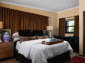 2401 Jarratt Ave, Austin TX 78703